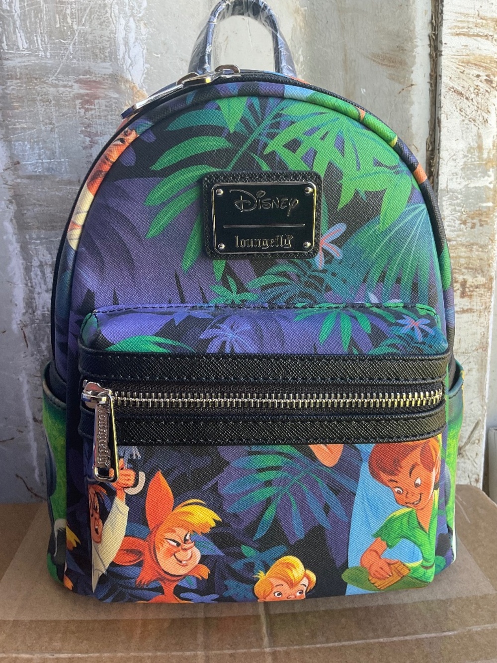 LOUNGEFLY  PETER PAN AND THE KIDS  NWT  RETIRED  , RARE